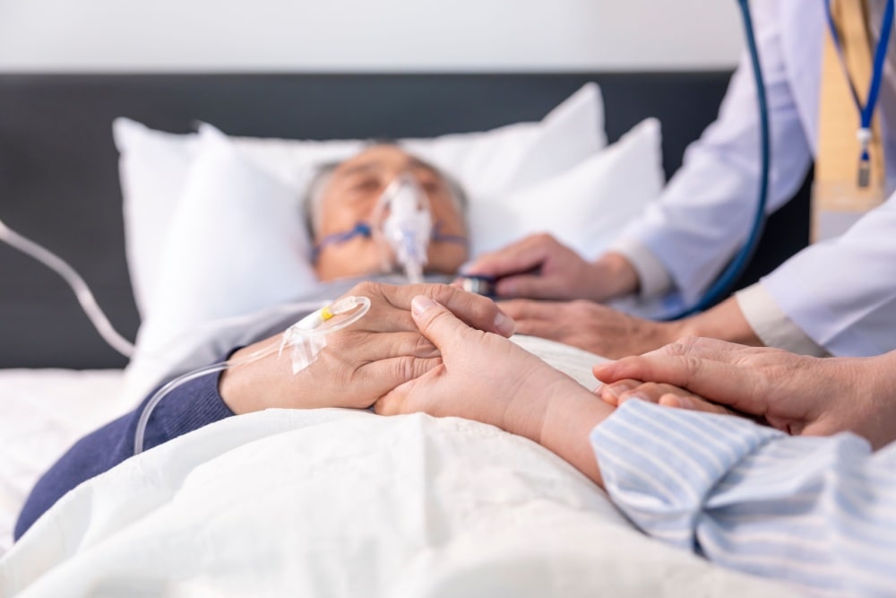 家族が死ぬ夢の意味とは?人物・状況別の解釈と正夢になる可能性